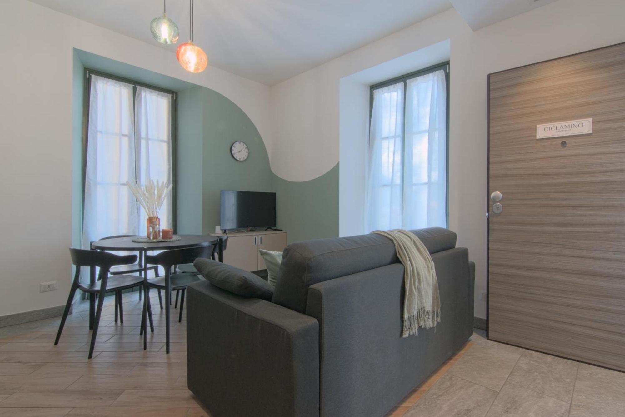 Ca Del Lasco - Modern Apartments In Classic Villa Беллано Экстерьер фото
